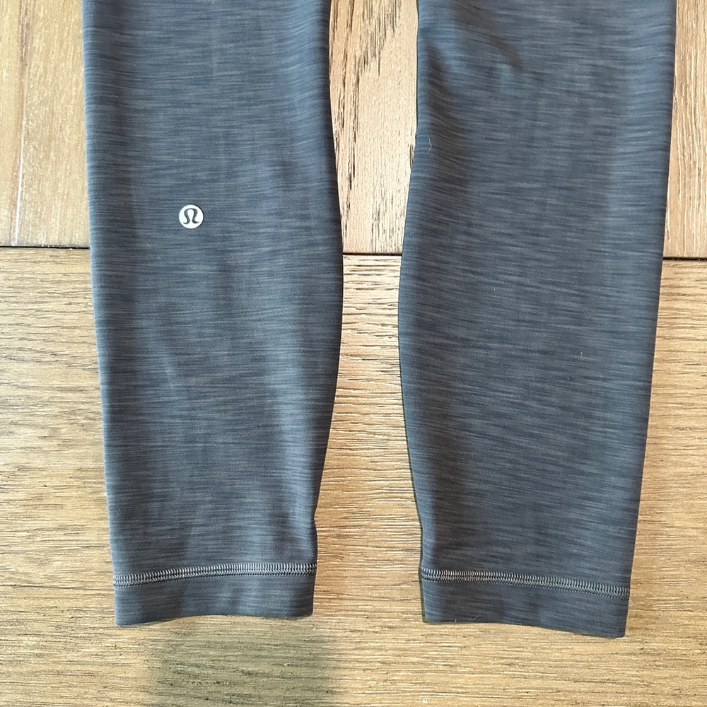 Lululemon Wunder Train High-Rise Tight 25” Size 6 Gray Spacedye - Picture 8 of 10